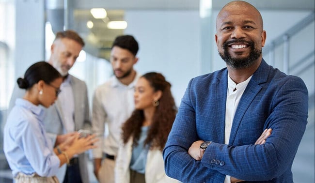 15 Characteristics Of A Good Leader